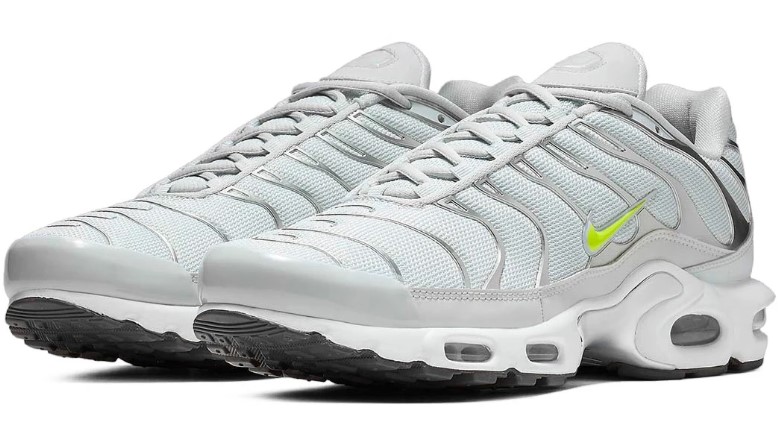 The Nike Air Max Plus Arrives in a “Grey/Volt” Colorway