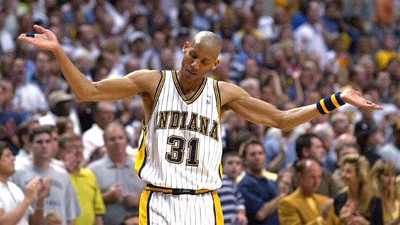 Watch Reggie Miller Nail 3’s At The Pacers Practice Facility