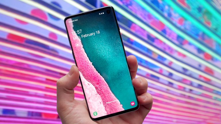Samsung Introduces ‘Instagram Mode’ for Galaxy S10