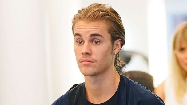 Justin Bieber Questioned by Police for His Nike “Security Tag”