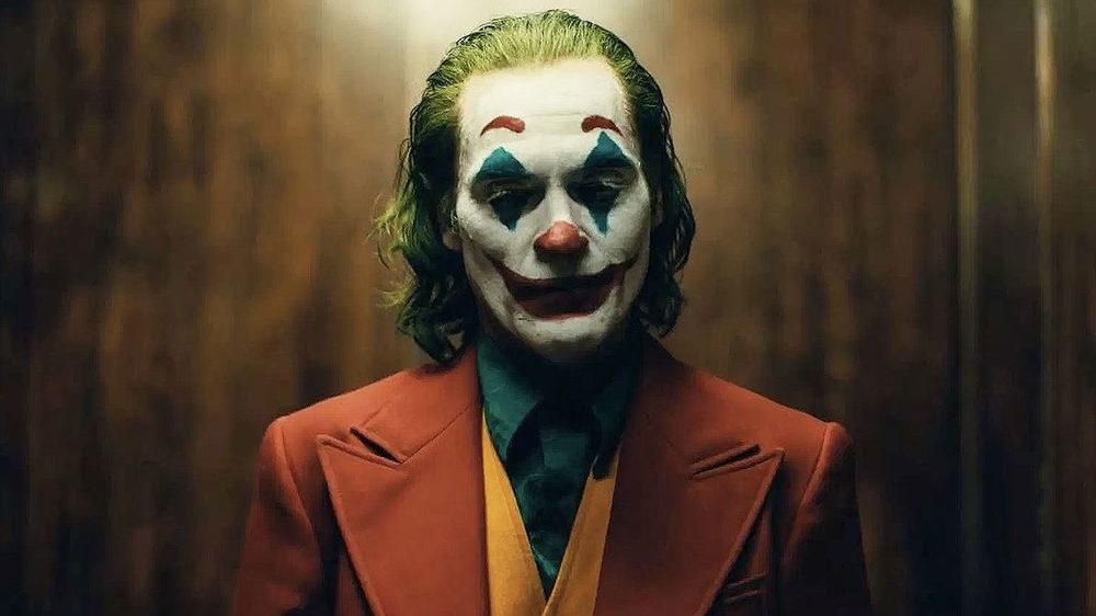 ‘Joker’ Receives LONG Standing Ovation At Film Festival