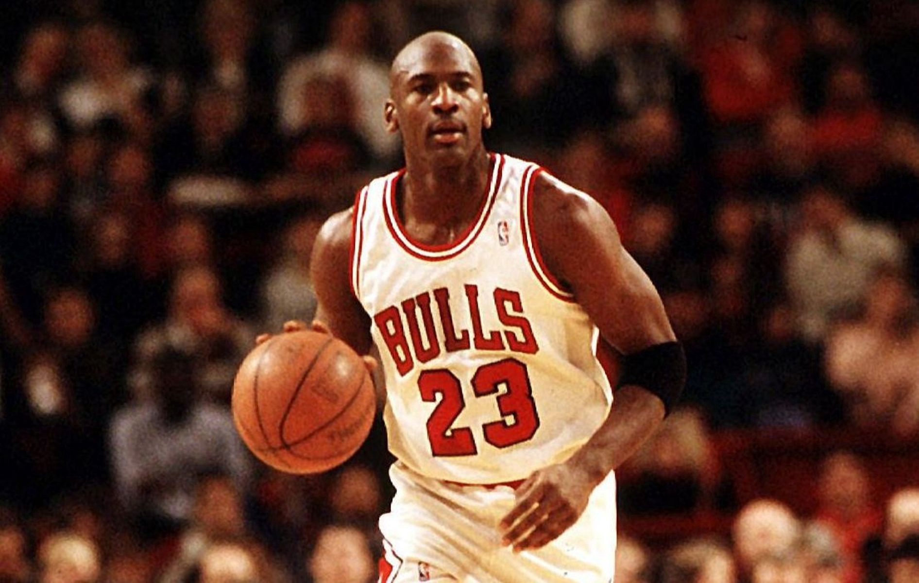 Chicago Bulls: Michael Jordan Dropped 52 Points After Drinking 10 Beers