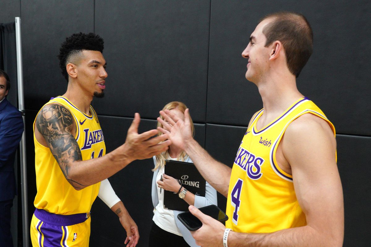 Lakers Teammates Make Handshake After Being Randomly Drug Tested