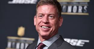 Fans Question Troy Aikman’s Look During Broadcast